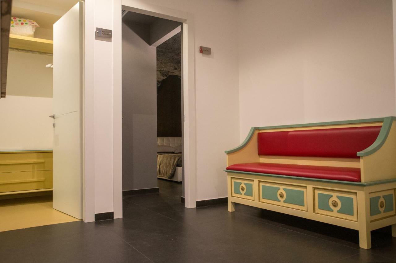 Tra Le Braccia Di Morfeo Bed & Breakfast Terrasini Bagian luar foto
