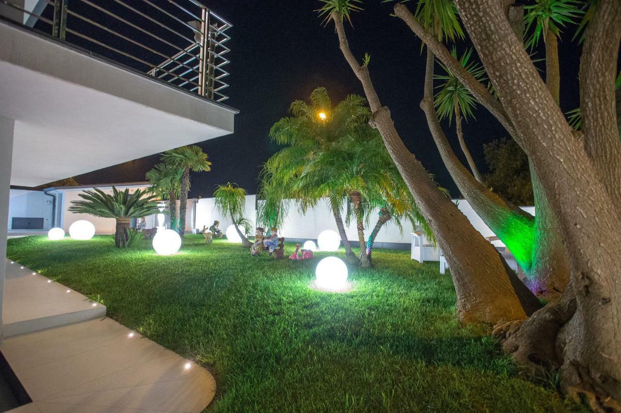 Tra Le Braccia Di Morfeo Bed & Breakfast Terrasini Bagian luar foto