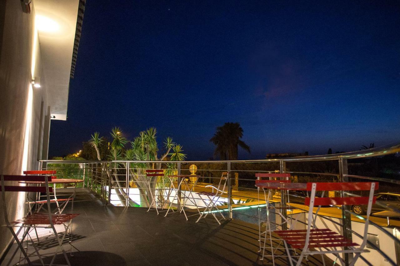 Tra Le Braccia Di Morfeo Bed & Breakfast Terrasini Bagian luar foto