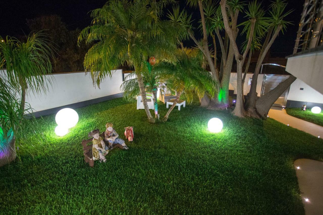 Tra Le Braccia Di Morfeo Bed & Breakfast Terrasini Bagian luar foto