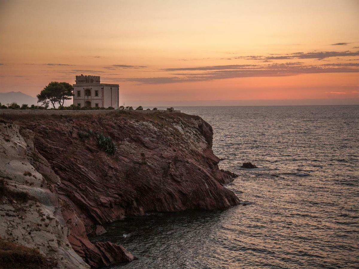 Tra Le Braccia Di Morfeo Bed & Breakfast Terrasini Bagian luar foto