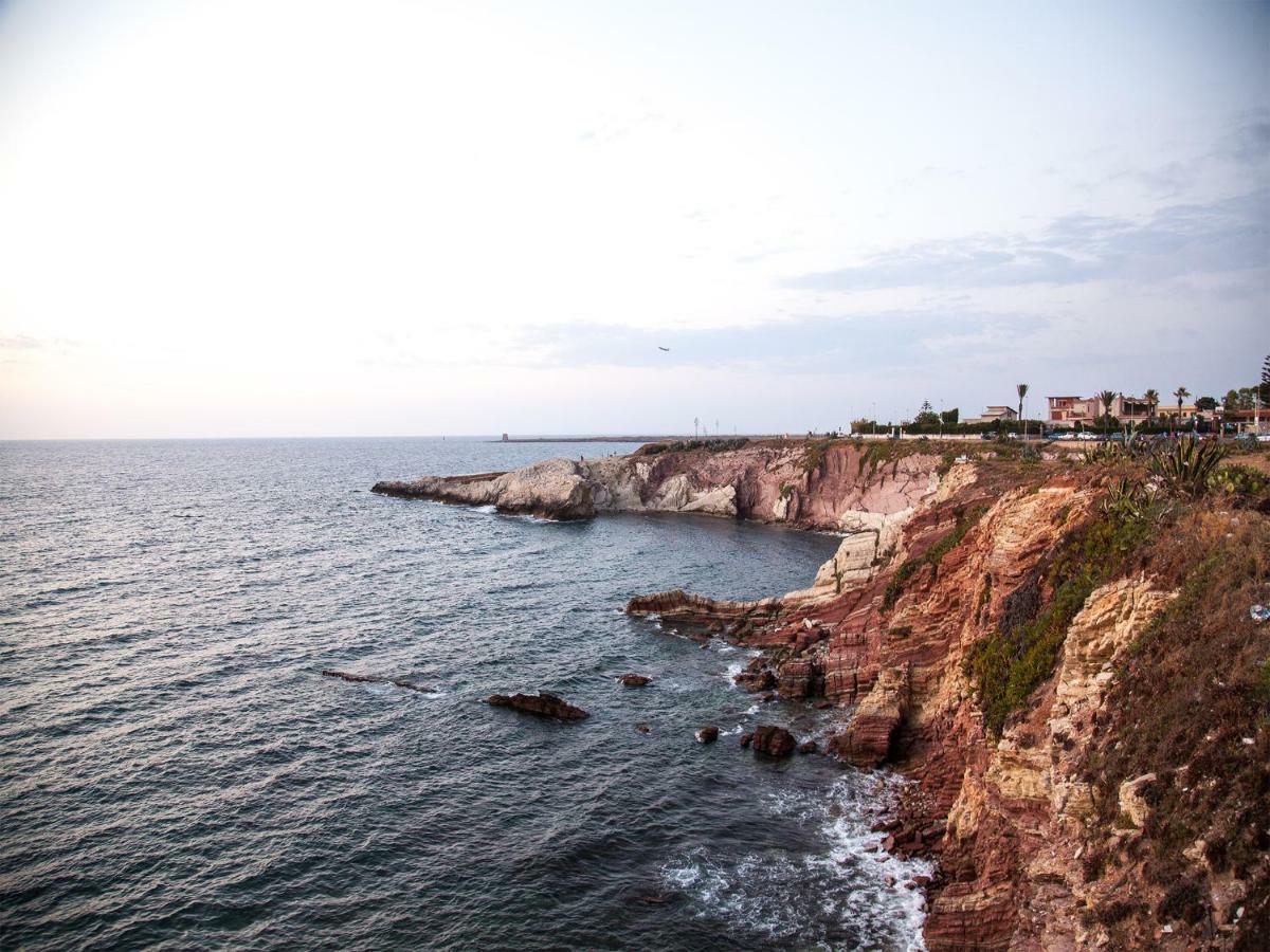 Tra Le Braccia Di Morfeo Bed & Breakfast Terrasini Bagian luar foto