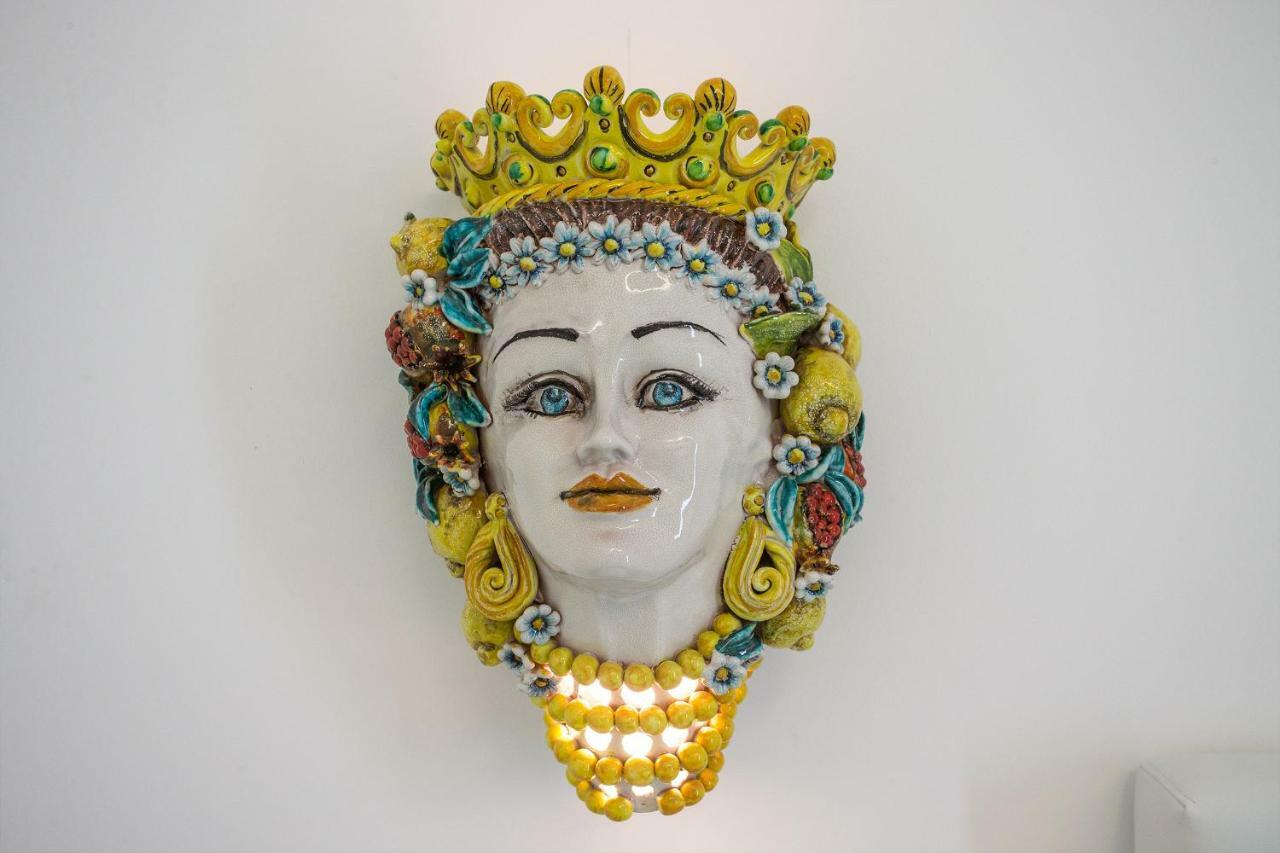 Tra Le Braccia Di Morfeo Bed & Breakfast Terrasini Bagian luar foto