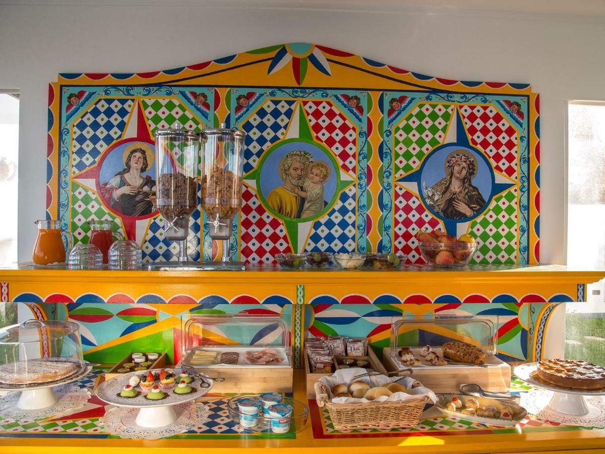 Tra Le Braccia Di Morfeo Bed & Breakfast Terrasini Bagian luar foto